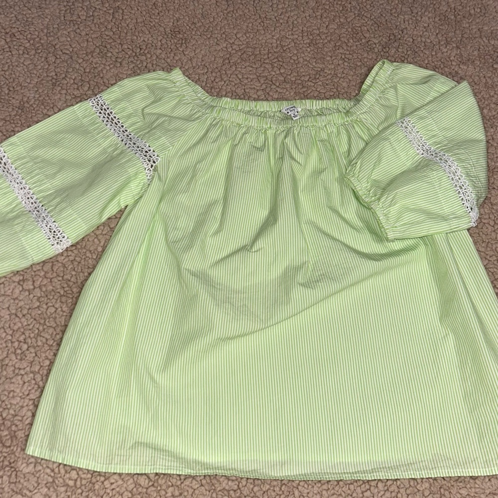 CROWN & IVY long sleeve, off-the-shoulder top